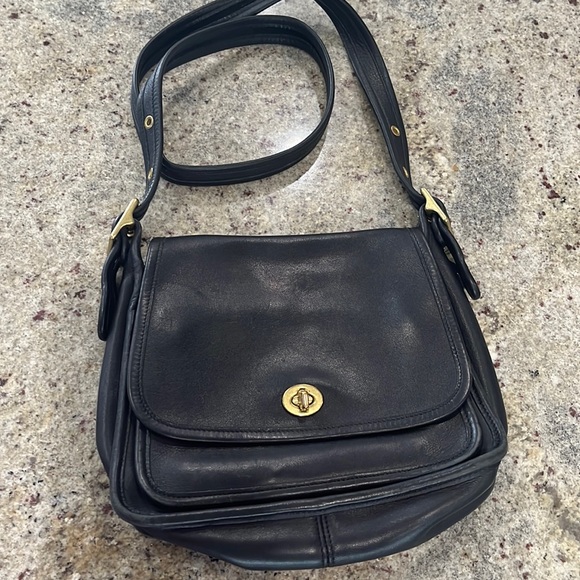 Coach Handbags - Coach vintage
